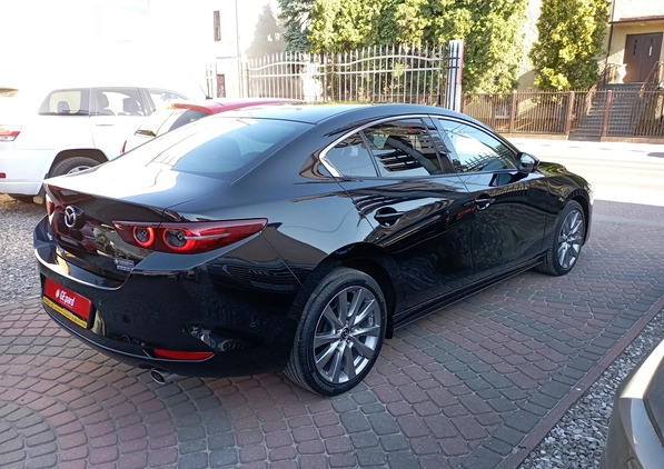 Mazda 3 cena 84900 przebieg: 44000, rok produkcji 2019 z Chełmża małe 352